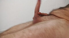 Pelado brincando com pauzao Thumb