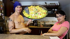 Pasta in 2 minutes and then a blowjob Thumb
