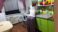 Stepmom is standing in the kitchen and wants anal sex for her mature and big ass Thumb