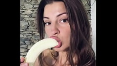 hot Banana Deepthroat Thumb