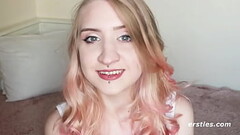 Aurora Shakes Her Ass For Us Thumb