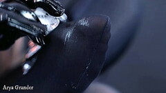 boobs and feet tease free video (Arya Grander) Thumb