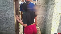 Cheio de tes&atilde_o Danny hot deu a buceta para o entregador do supermercado dela, e  teu marido M Thumb