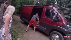 Marilyn Sugar fucked by the delivery boy Thumb