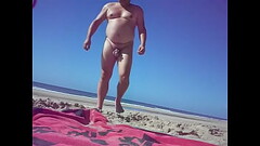 jean marc Moignez is on a public beach in 2016 05 Thumb