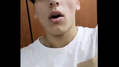 Mamando o garoto de programa Thumb