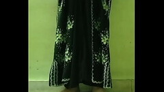 I wearing my step mom burka and cumshot - mia khalifa Thumb