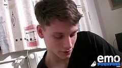 Shy Steve Maxx fucked doggystyle bareback after sucking cock Thumb