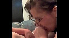Good girlfriend sucking my cock Thumb