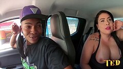 Um encontro de carro com os famosos do porn&ocirc_ nacional - Soraya Carioca - Manddy May - Teh Ange Thumb