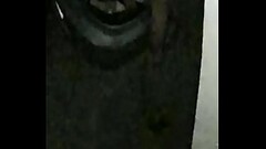 Dando o cuzinho na garagem a noite Thumb