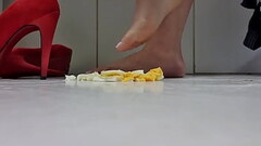 Feet Crush Food Thumb