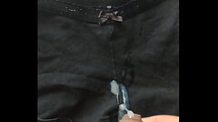 Me vengo en la ropa interior de mi esposa, masturbaci&oacute_n Thumb