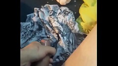 Cu to thủ d&acirc_m với cốc Thumb