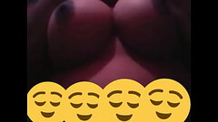 Mi amante tetona se toca para m&iacute_ Thumb