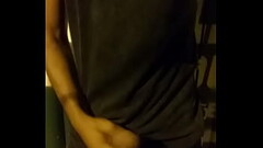 Batendo punheta na rua Thumb