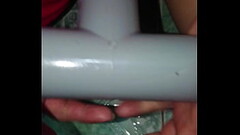 Sục cu bằng ống nước Thumb
