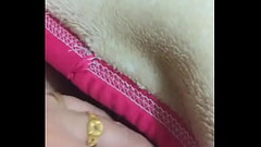 Vắng chồng l&agrave_ show b&iacute_m cho em trai mưa Thumb