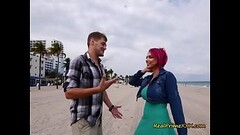 Hot Babe Anna Bell Peaks Lets Tourist Guy Undress Her Thumb