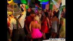 Attractive hotties are getting rough bangings during fuckfest Thumb