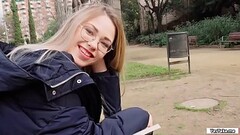 Russian babe sucks dick for cash Thumb