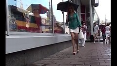 mais que se cache t'_il sous la jupe de cette bourgeoise Thumb