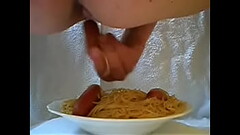 Masturbandome con la comida Thumb