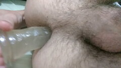 Putinho brincando com consolo Thumb