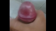 Gozada gostosa no chuveiro Thumb