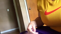 lmao at 18 my dick is the first dick she sucked lol she made me nut in 53 second Thumb