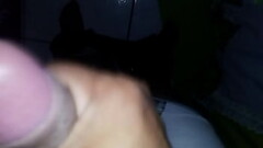 batendo uma punheta gostosa Thumb