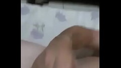 GORDINHO BATENDO UMA E GOZANDO GOSTOSO Thumb