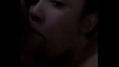 Ella siempre trata de complacer a su novio en todo Thumb