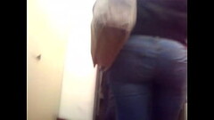 Culona caminando Thumb
