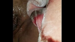 La panocha de mi vieja jugando con su dildo Thumb