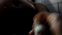 PUNHETA NO BANHO Thumb